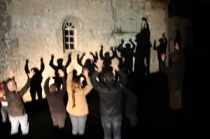 Un bel effet de constellations sur la chapelle!